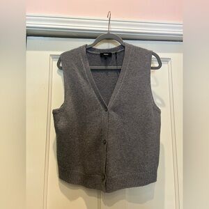 Theroy Gray Button-Up Vest